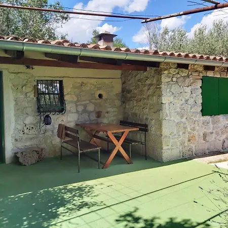 House With A Parking Space - 21620 Tatil Evi *